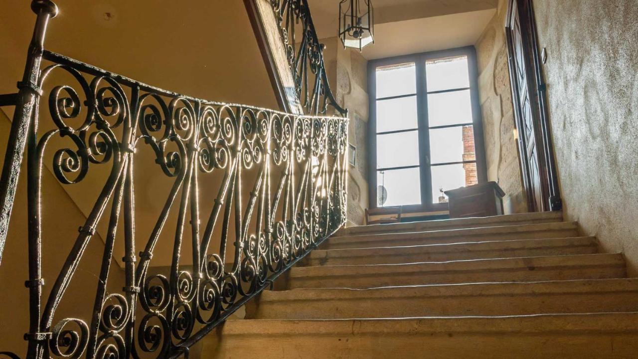 Maison Pierre Loti, Gite Historique Et Spacieux En Vallee De La Dordogne Bretenoux Exterior foto